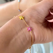 Load image into Gallery viewer, Floral Charm Bracelet